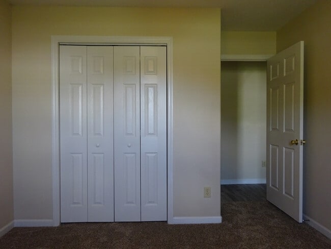 Building Photo - Beautiful 3BR/2Bath with Bonus Room!