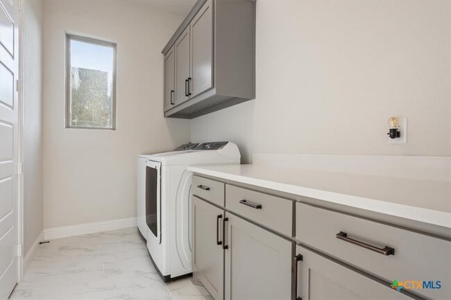 Building Photo - 2606 Legacy Ranch Dr