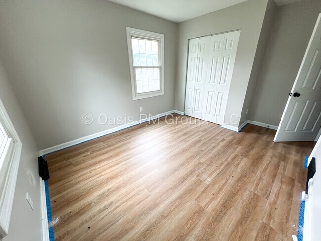Building Photo - 3748 Gairlock Dr