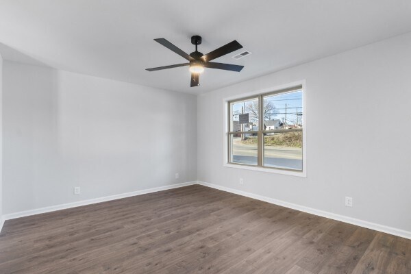 Living Room - 704 Crossland Ave
