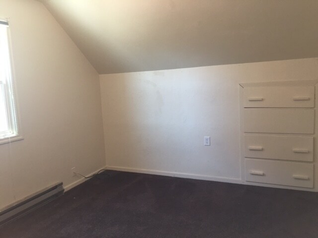 Building Photo - Vintage 2-Story 4BD/2BA Campus-Area Home!