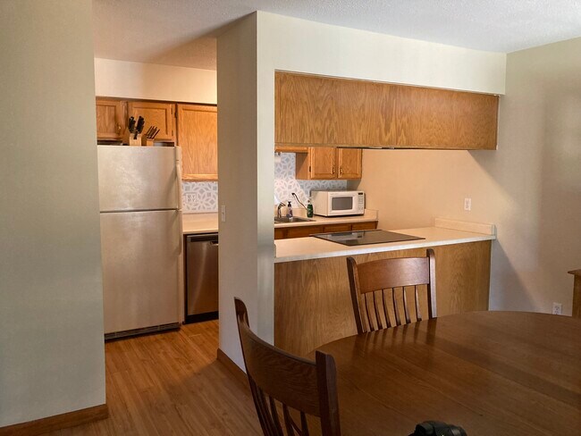 Building Photo - 13064 Garfield Dr