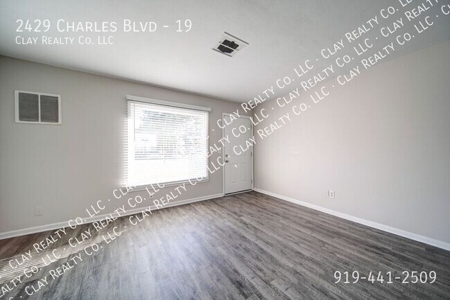 Building Photo - 2429 Charles Blvd