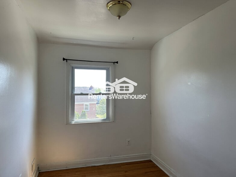 Building Photo - 1807 Yakona Rd