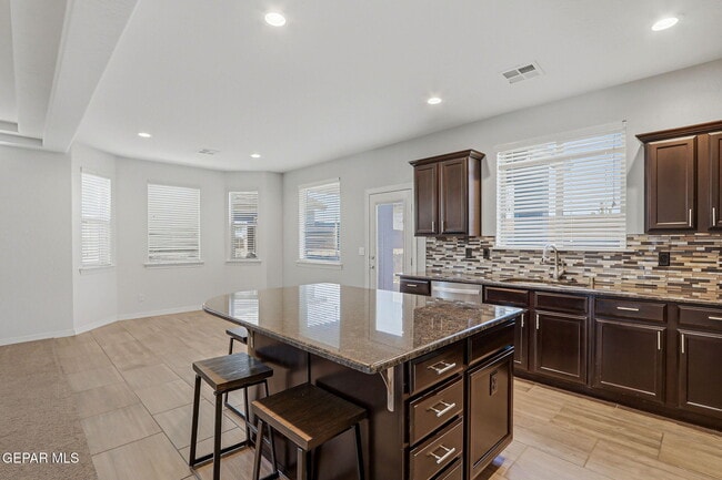 Building Photo - 1408 Dominic Anakin Dr