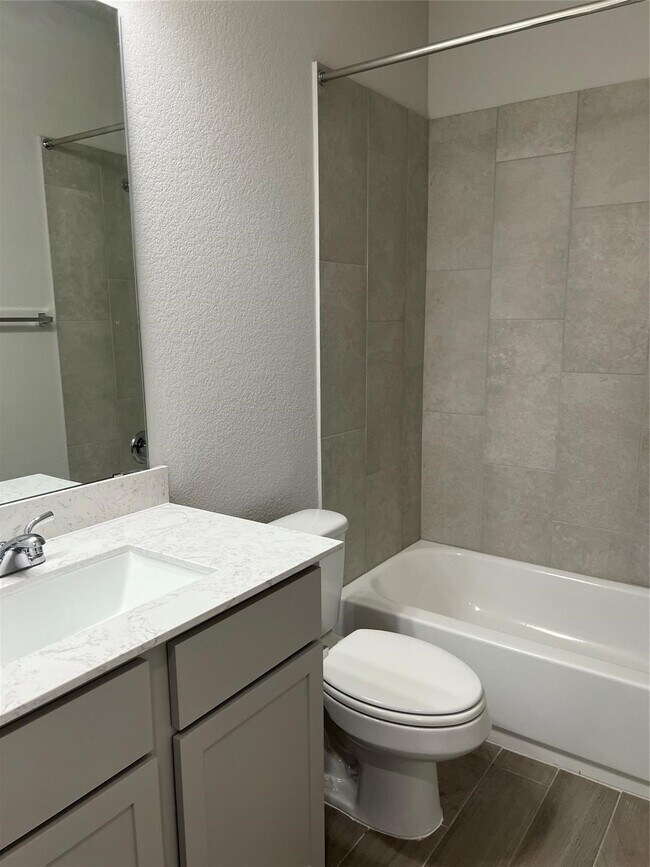 Building Photo - 15830 Bird of Paradise Dr