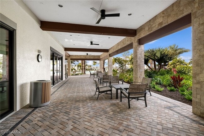 Building Photo - 12041 Canal Grande Dr