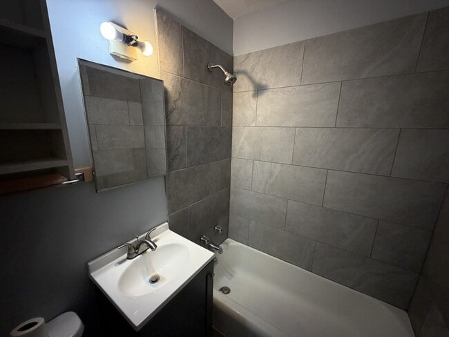 Building Photo - 723 Indiana Ave