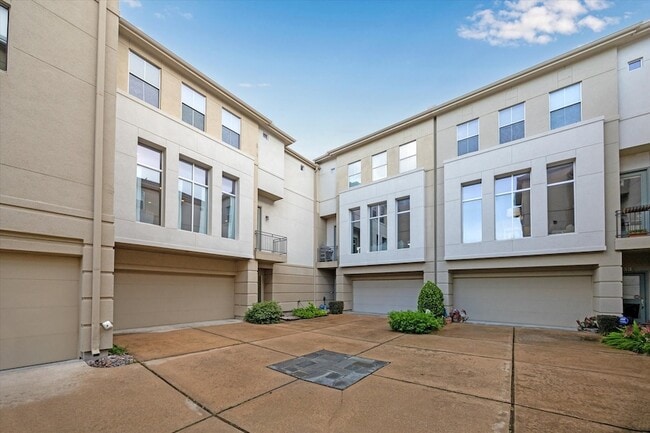 Building Photo - 4333 O'Reilly