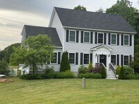 Building Photo - Spacious Four-Bedroom House Available Now,...