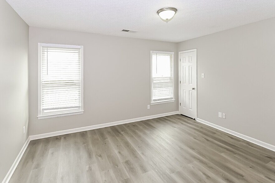 Building Photo - 1776 Lichfield Ct