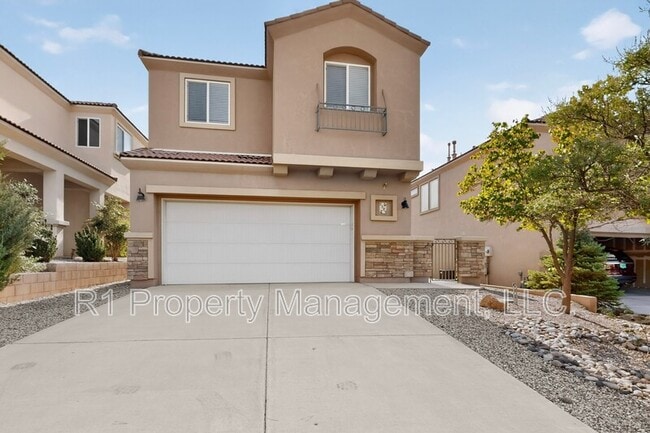 Building Photo - 2323 Margarita Dr SE