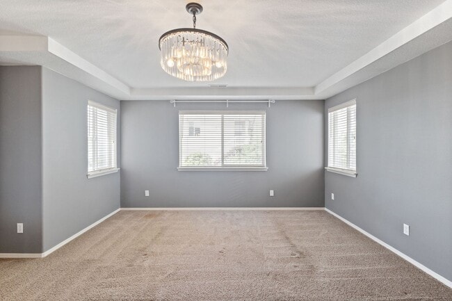 Building Photo - 14081 SW Viewpoint Ct