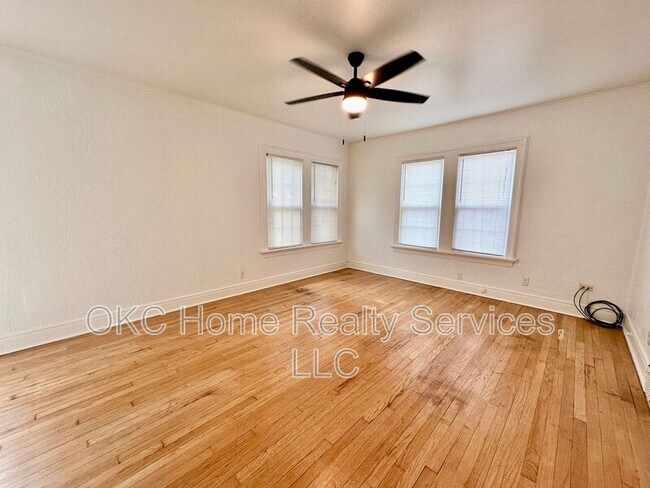 Building Photo - 1501 NW 18th St