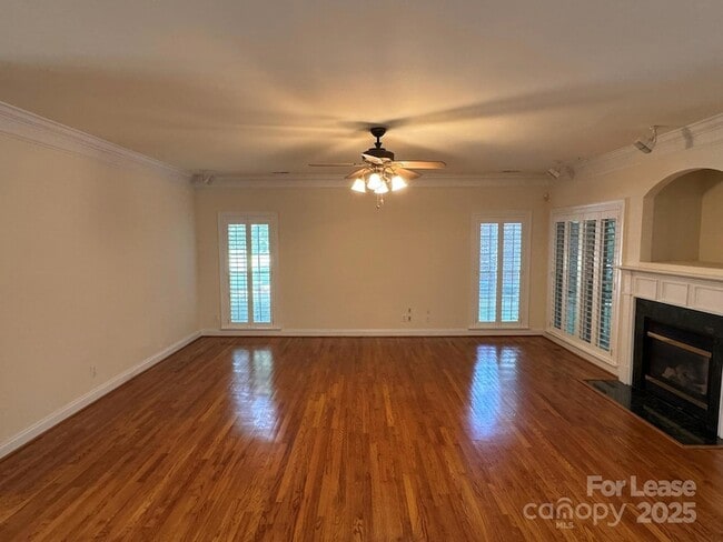 Building Photo - 7127 Weddington Brook Dr