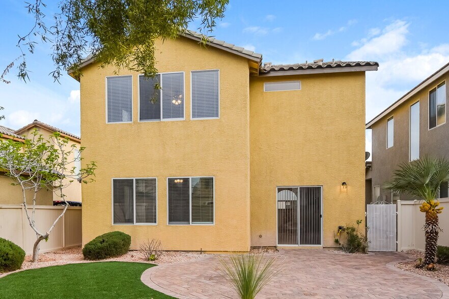 Building Photo - 1028 Garnet Ridge Ct