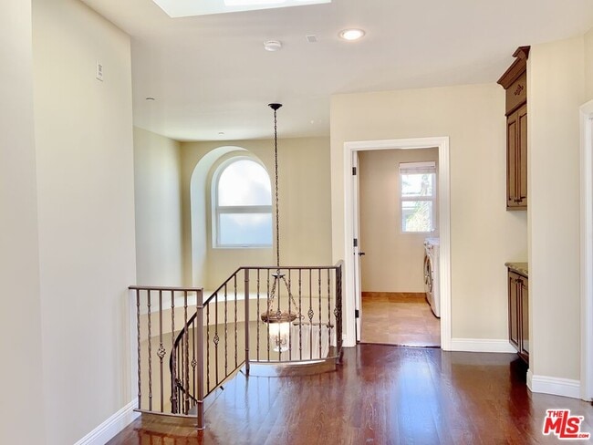 Building Photo - 3844 Tilden Ave