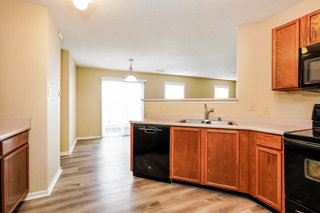 Building Photo - 2334 Bristol Dr