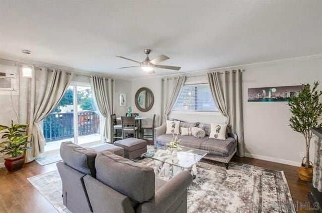 Building Photo - Open and Airy Back-Unit in Amazing Normal ...