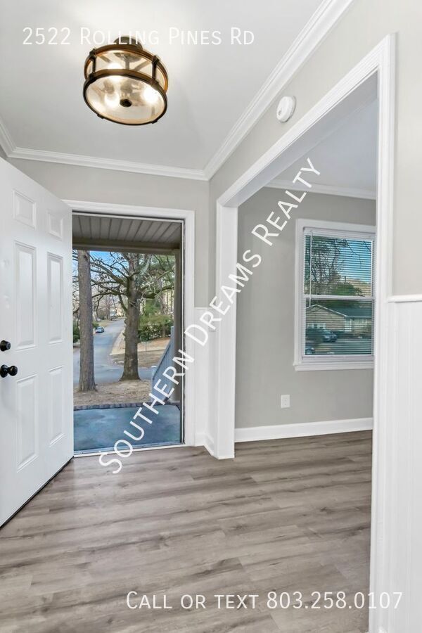 Building Photo - 2522 Rolling Pines Rd