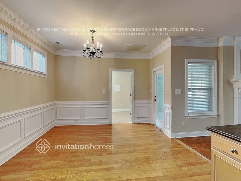 Building Photo - 6417 Hove Rd