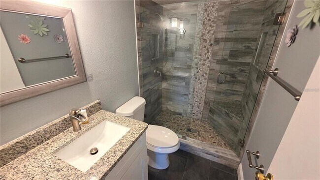 Building Photo - 8215 Sun Spring Cir