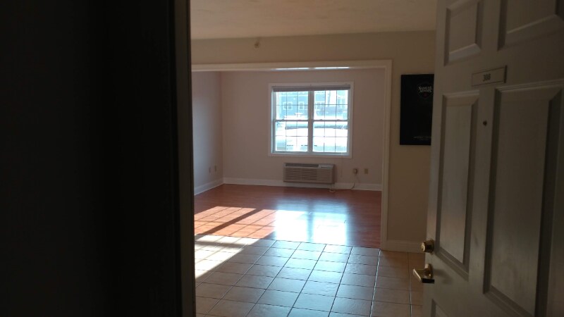 Building Photo - 12 Pratt St