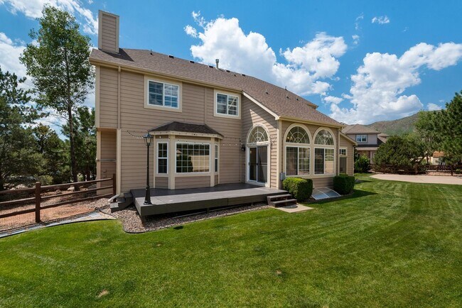 Building Photo - 2420 Regal View Ct