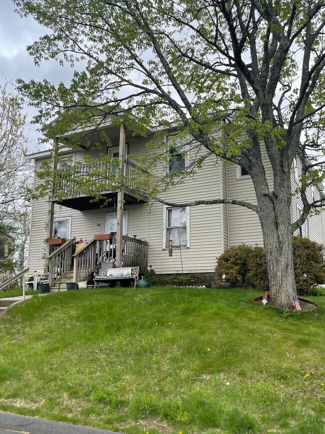 Primary Photo - 68 Margerie St