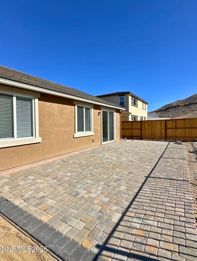 Building Photo - 7878 Willow Thicket Dr