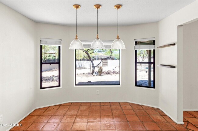 Building Photo - 6006 E Wildcat Dr