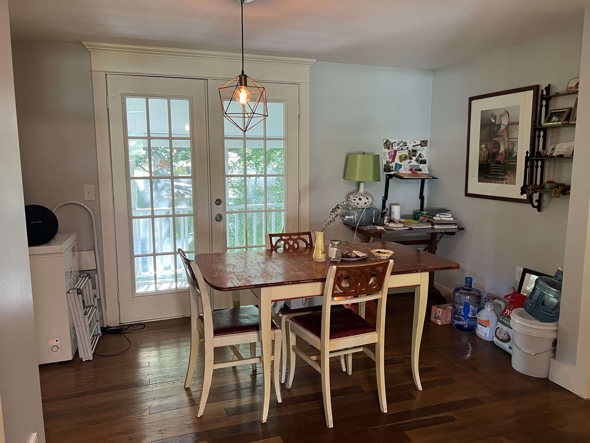 Building Photo - 1148 Lott Ave