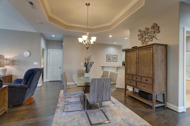 Building Photo - 2335 Sylvia Court