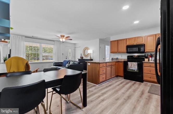 Building Photo - 4402 Wyres St