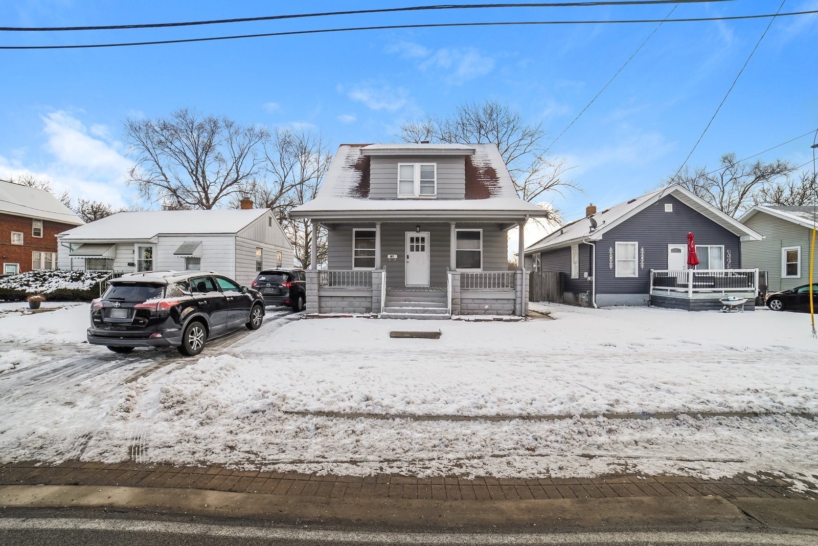 Building Photo - 1946 N Sheridan Rd