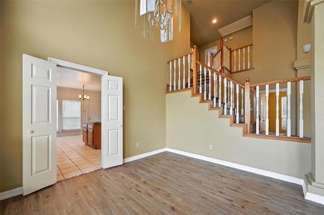 Building Photo - 1591 N Hills Dr