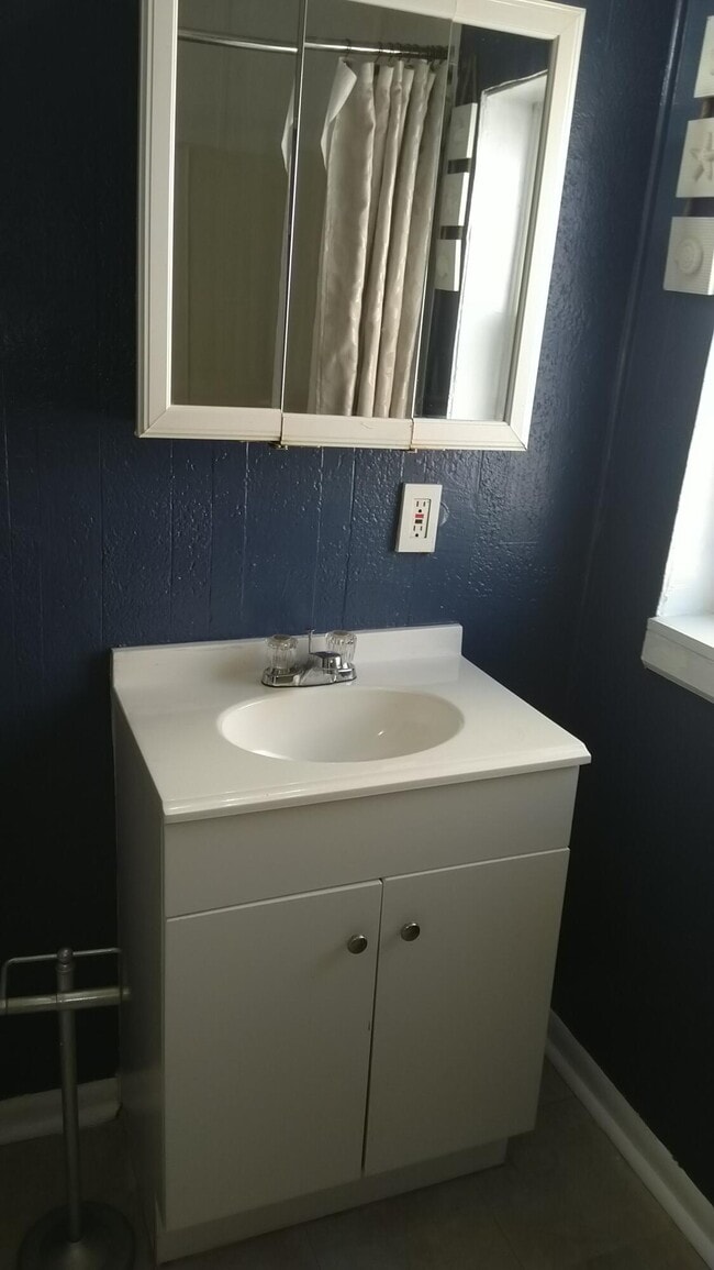 Building Photo - 23328 Battelle Ave