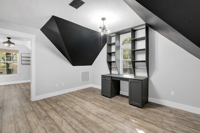 Building Photo - 2665 Nantucket Ln