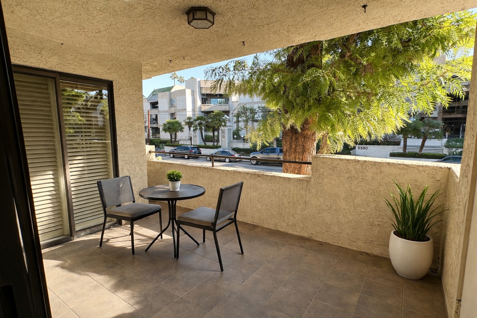 Building Photo - 5315 Yarmouth Ave