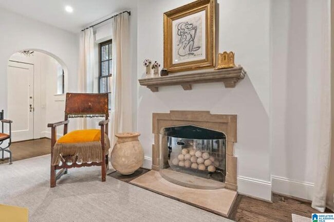 Building Photo - 2505 Montevallo Rd