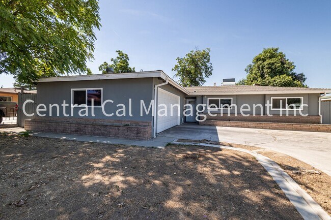 Building Photo - 10421 Glenn St