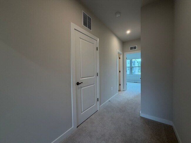 Building Photo - 13744 Cobble Lp