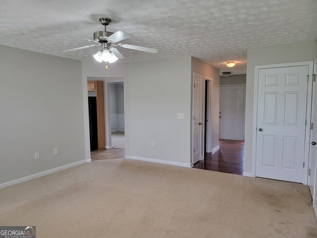 Building Photo - 1118 Kailie Dr