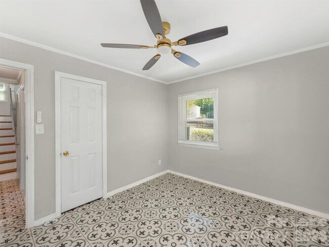 Building Photo - 5208 Furman Pl