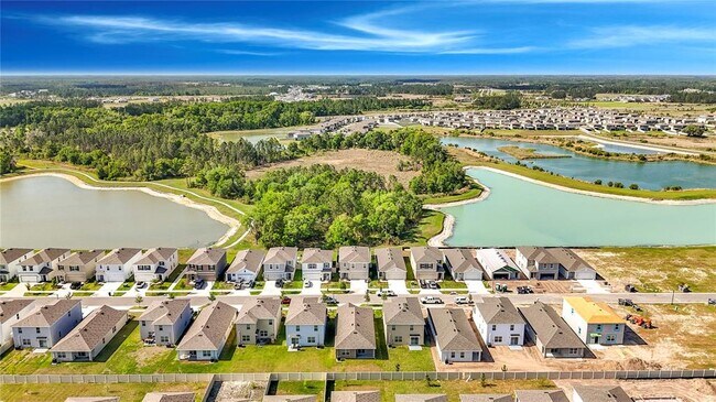 Building Photo - 35541 Kinsey Pt