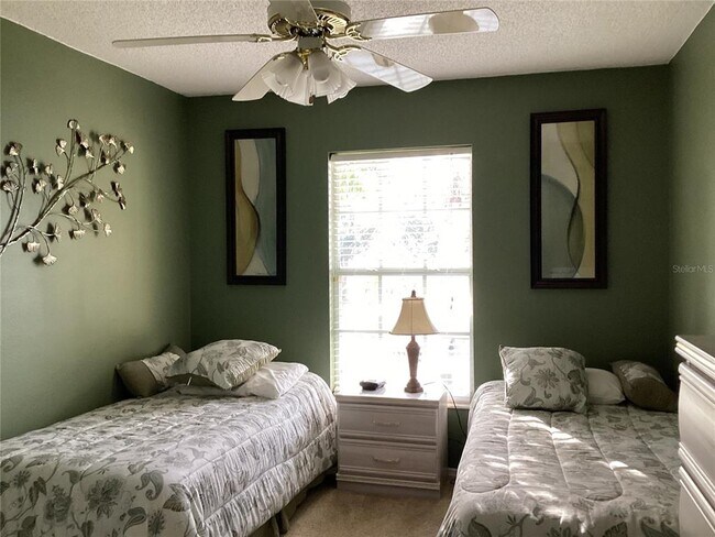 Building Photo - 13931 Timberland Dr