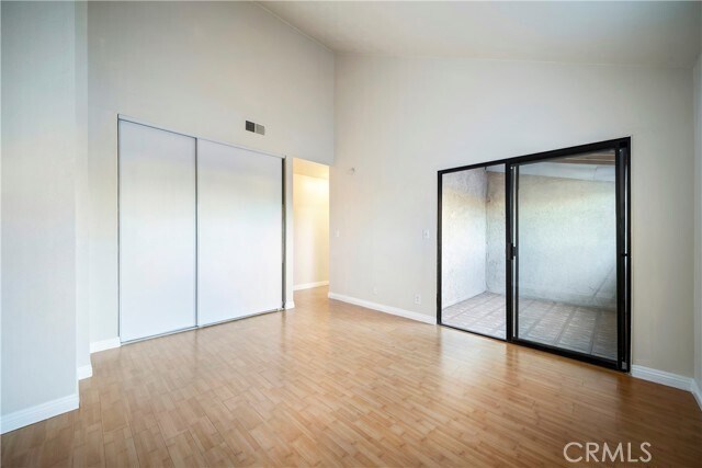 Building Photo - 9471 Cortada St