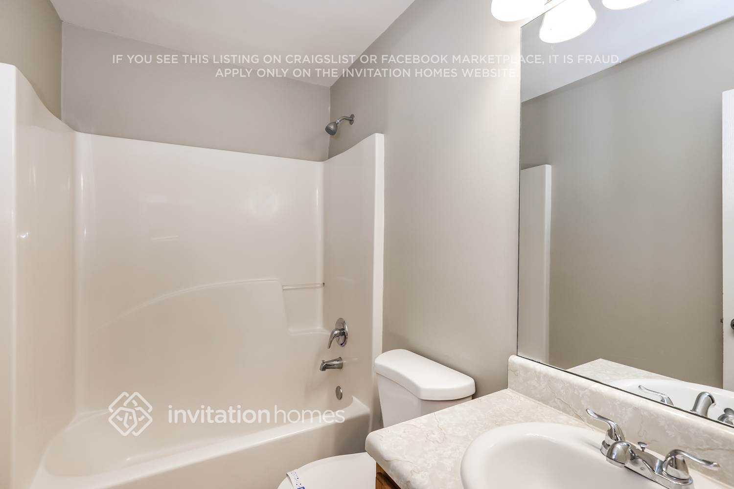 Building Photo - 1147 Oak Hollow Ln