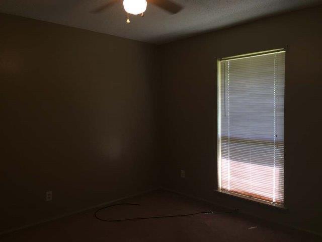 Building Photo - 3/2 Brick home in Prattville