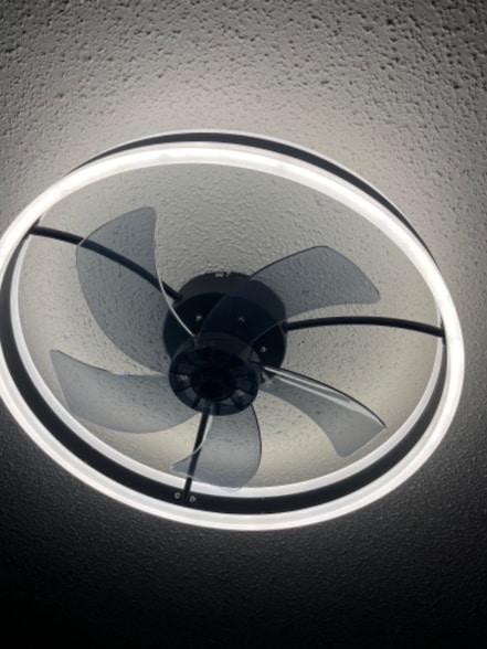 Building Photo - 10 Cindy Dr